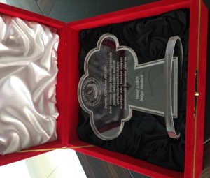Plaket